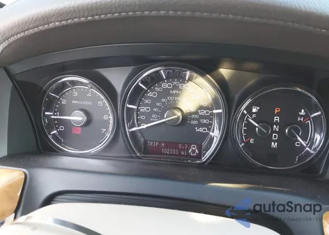 2011 Lincoln Mks z USA, uszkodzony, nr VIN 1LNHL9DR4BG609461